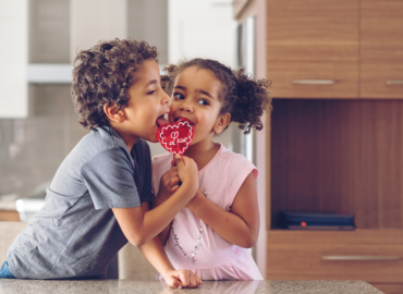 San Valentino per piccoli cuori: idee regalo dolcissime per bambini