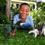 Stegosauro Dino Trackers JW - Mattel