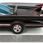 Batmobile 1966 1:24 - Dickie