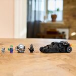 76303 Tumbler di Batman Contro Two Face e The Joker - Lego