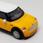 Mini Cooper 1:43 col ass - NewRay