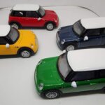Mini Cooper 1:43 col ass - NewRay