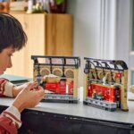 76450 Book Nook Espresso per Hogwarts - Lego