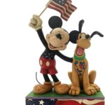 Topolino e Pluto con Bandiera - Disney Traditions