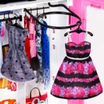 Barbie con Armadio - Mattel