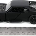 Batmobile 2022 con Pers 1:32 - Simba