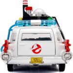 Ghostbusters Ecto-1 1:24 - Simba