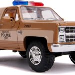 Stranger Things Hopper 's 1980 Chevy 1:24 - Simba