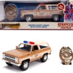Stranger Things Hopper 's 1980 Chevy 1:24 - Simba