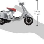 Vespa 946 1:12 - New Ray