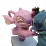 Angel & Stitch Bacio Sotto al Vischio - Disney Traditions