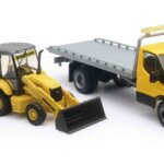 Camion Iveco Trasporto Veicolo New Holland - NewRay