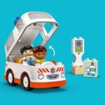 10447 Ambulanza e Autista - Lego