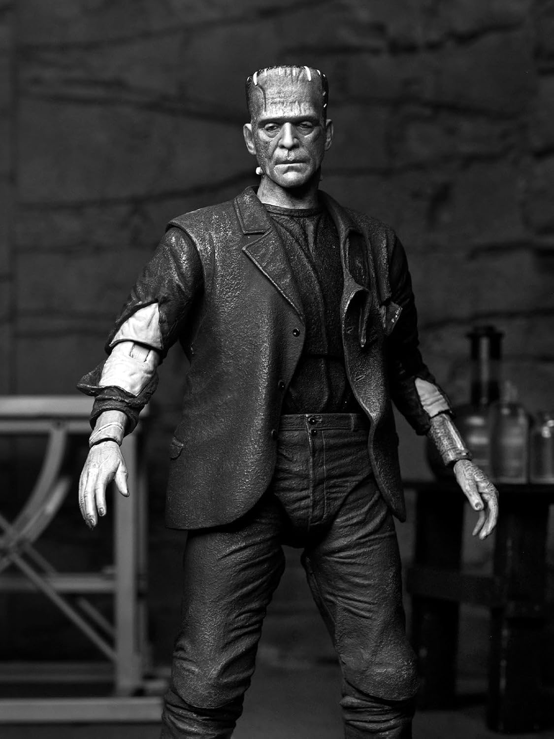 Frankenstein Universal Monster - Neca - immagine 3
